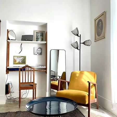 Apartment 2p 38m2 Historic Center & Old World Charm